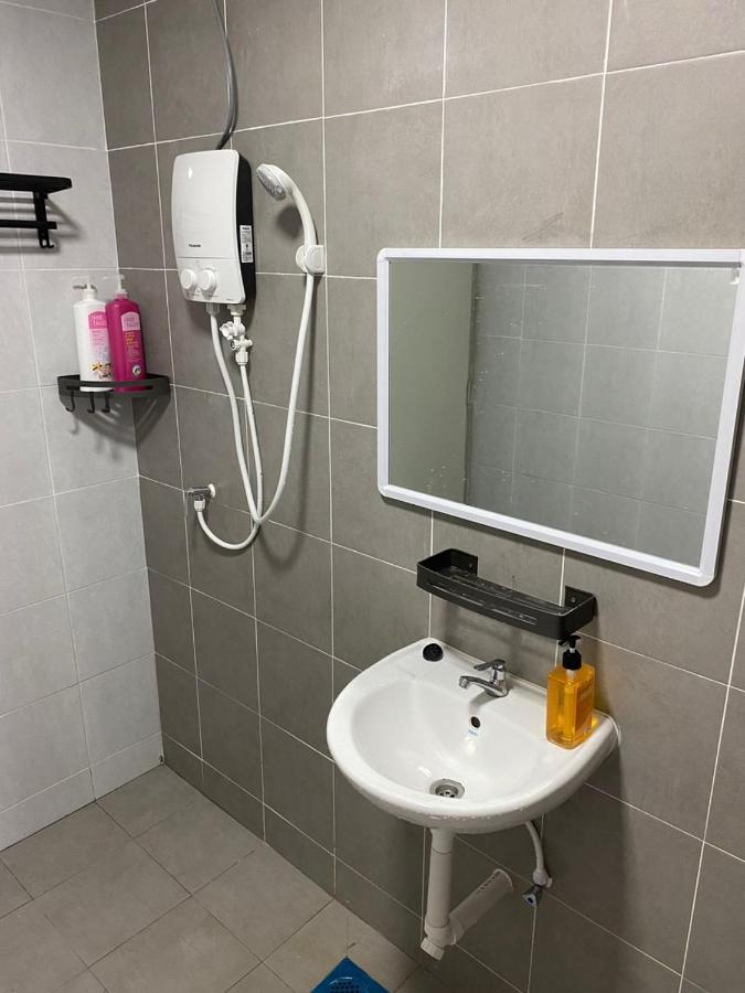 休闲民宿 Leisure Homestay @The Venus Sitiawan Kampong Lumut Kiri エクステリア 写真